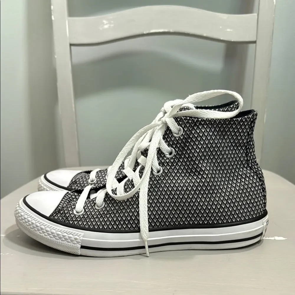 Converse Chuck Taylor High Top Sneakers Black White Pattern Size 8